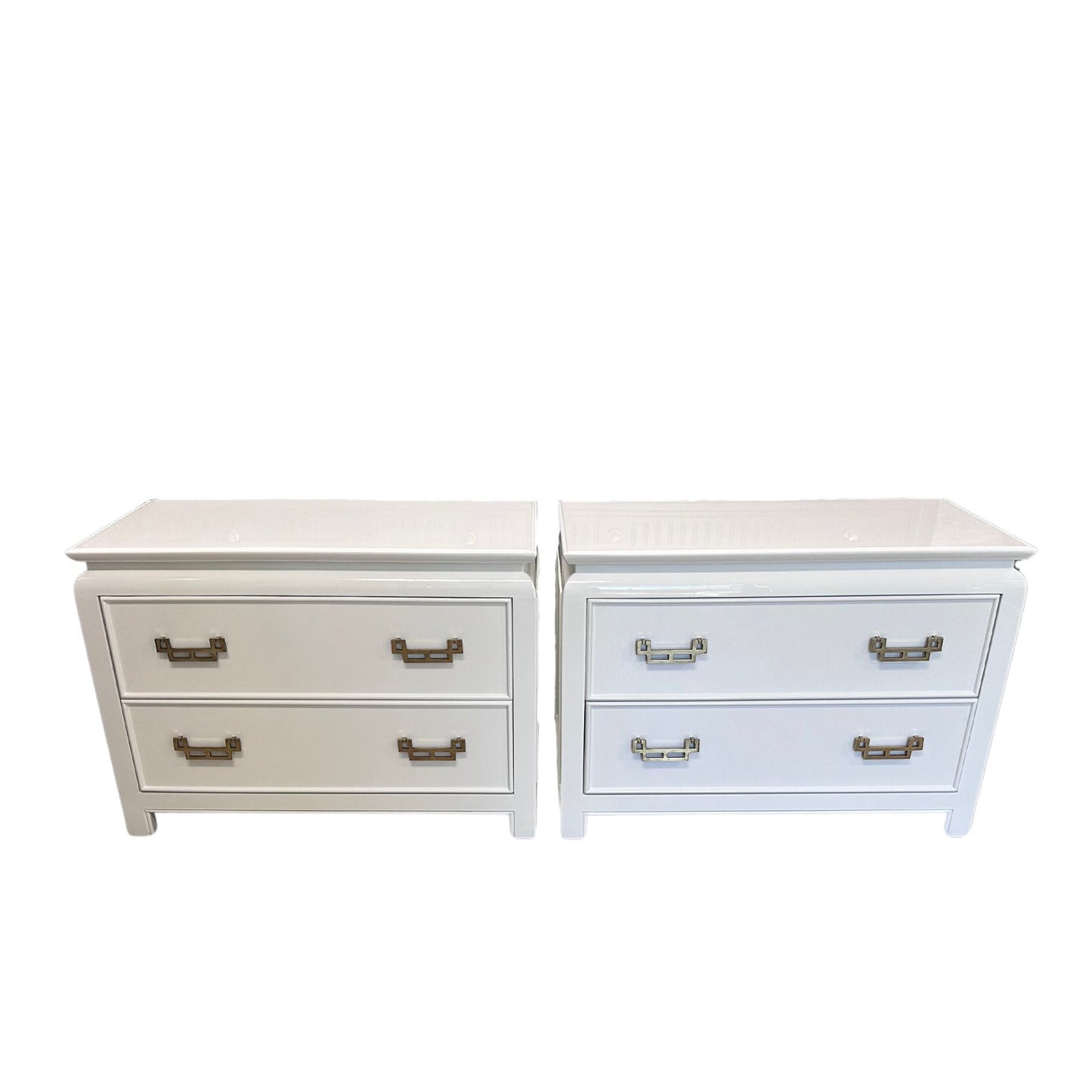 Casey Grace, Antique furniture, Home Furniture, Reclaimed furniture, Custom painted furniture, Upcycled furniture, Unique furniture, Maximalist décor, grandmilennial decor, Vintage furniture, Reclaimed, refurbished, refinished furniture, lacquered furniture, lacquer furniture, Painted furniture, Painted antique furniture, Furniture Refinishing, Second Hand Furniture, Vintage coffee table, Lacquer coffee table, Lacquered coffee table, Antique coffee table