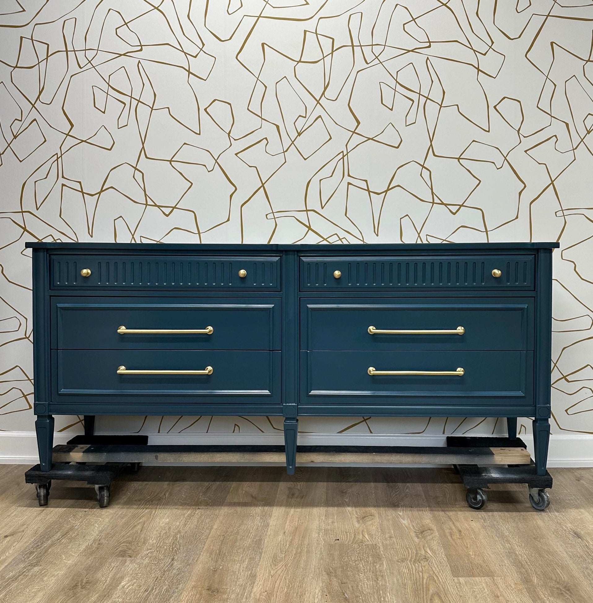 Casey Grace, Antique furniture, Home Furniture, Reclaimed furniture, Custom furniture, Painted furniture, Upcycled furniture, Unique furniture, Maximalist décor, Vintage furniture, Reclaimed, refurbished, lacquered furniture, lacquer furniture, Painted furniture, Painted antique furniture, Furniture Refinishing, Second Hand Furniture