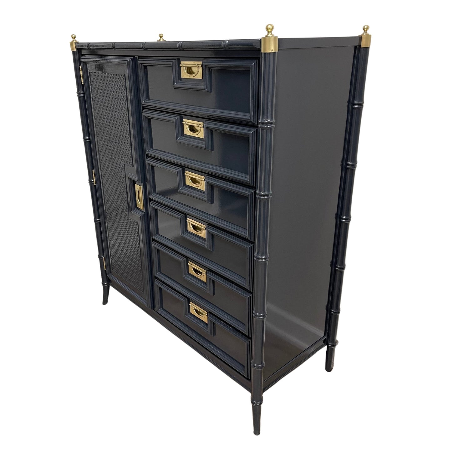 Antique furniture, Home Furniture, Reclaimed furniture, Custom furniture, Painted furniture, Upcycled furniture, Unique furniture, Maximalist décor, Vintage furniture, Reclaimed, refurbished, lacquered furniture, lacquer furniture, Painted furniture, Painted antique furniture, Furniture Refinishing, Second Hand Furniture