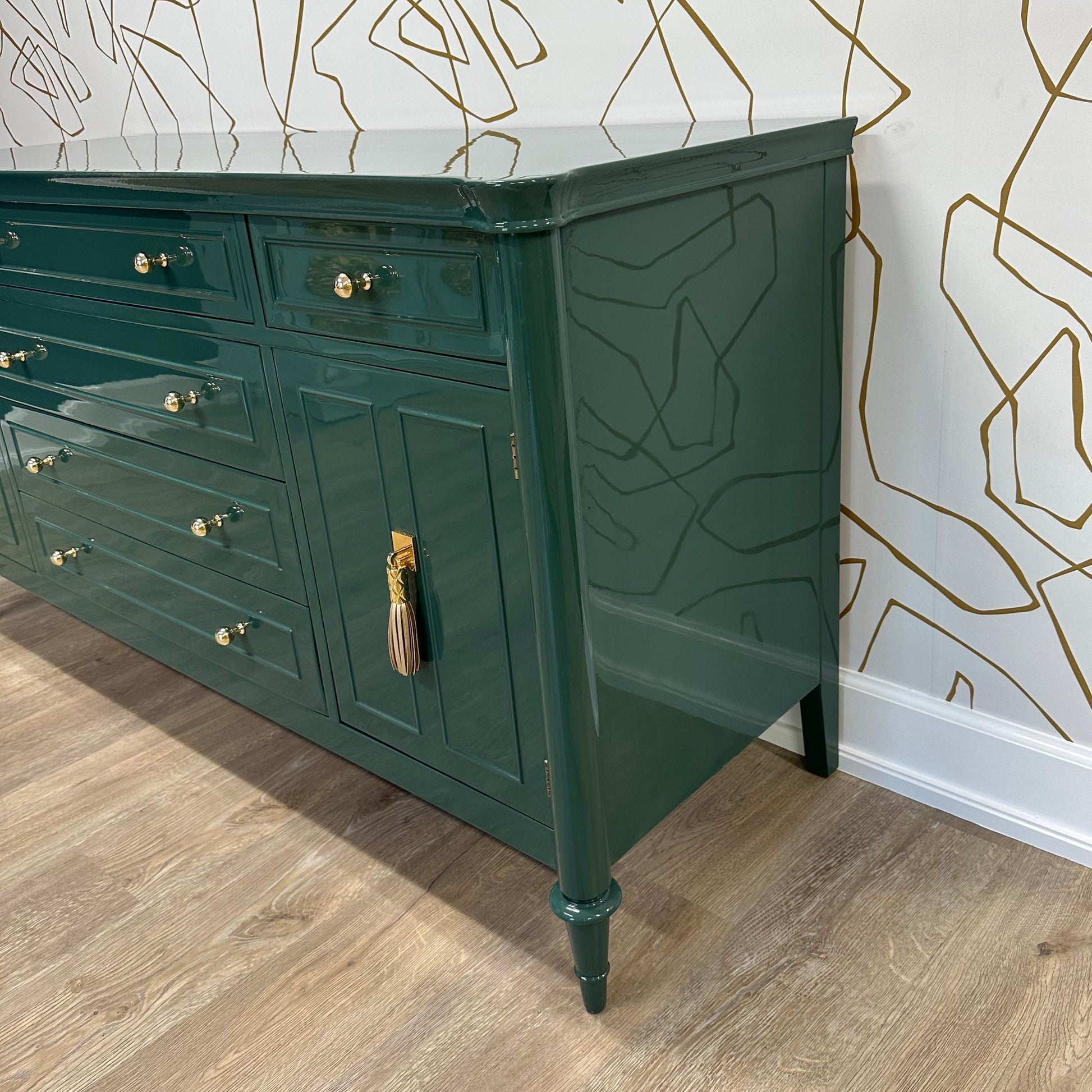 Antique furniture, Home Furniture, Reclaimed furniture, Custom furniture, Painted furniture, Upcycled furniture, Unique furniture, Maximalist décor, Vintage furniture, Reclaimed, refurbished, lacquered furniture, lacquer furniture, Painted furniture, Painted antique furniture, Furniture Refinishing, Second Hand Furniture