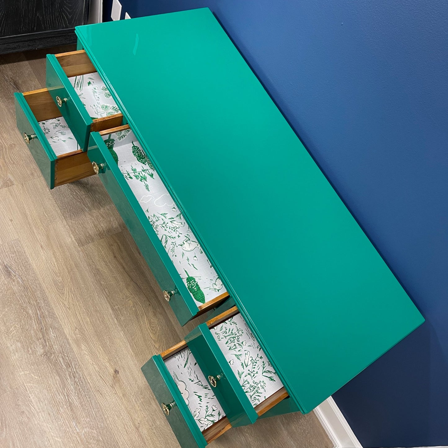 "MacBeth" Desk Console