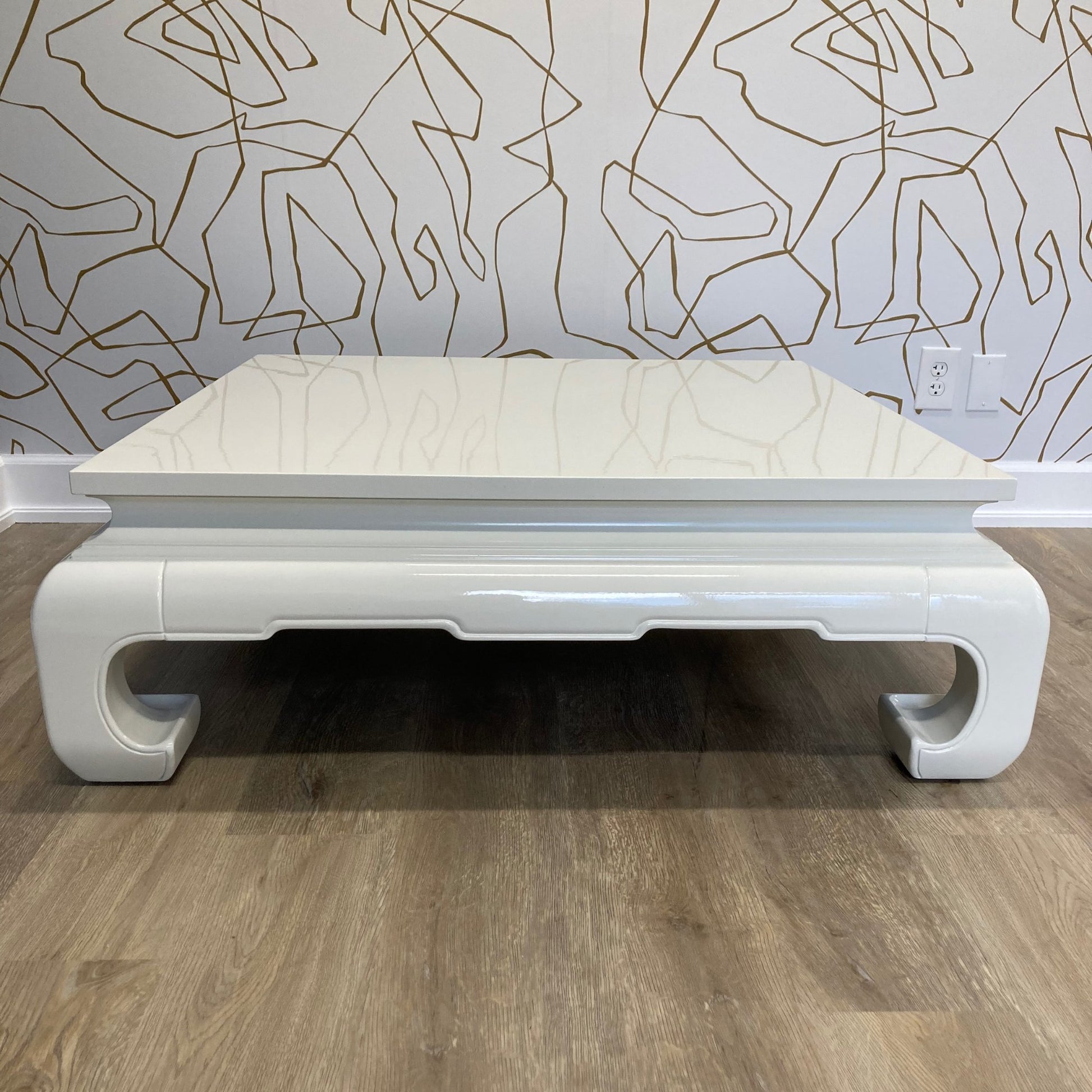 "Mason" White Ming Chinoiserie Coffee Table - Rheirloom Design - modern_vintage Antique furniture, Home Furniture, Reclaimed furniture, Custom furniture, Painted furniture, Upcycled furniture, Unique furniture, Maximalist décor, Vintage furniture, Reclaimed, refurbished, lacquered furniture, lacquer furniture, Painted furniture, Painted antique furniture, Furniture Refinishing, Second Hand Furniture