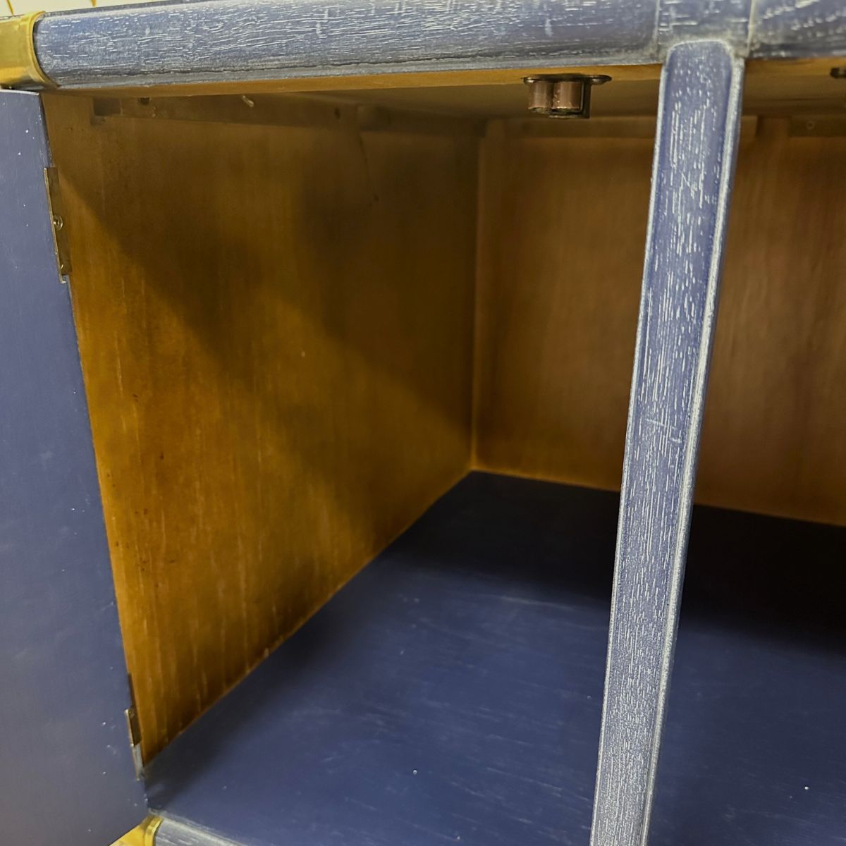 Antique furniture, Home Furniture, Reclaimed furniture, Custom painted furniture, Painted furniture, Upcycled furniture, Unique furniture, Maximalist décor, grandmillennial decor, Vintage furniture, Reclaimed, refurbished, lacquered furniture, lacquer furniture, Painted furniture, Painted antique furniture, Furniture Refinishing, Second Hand Furniture