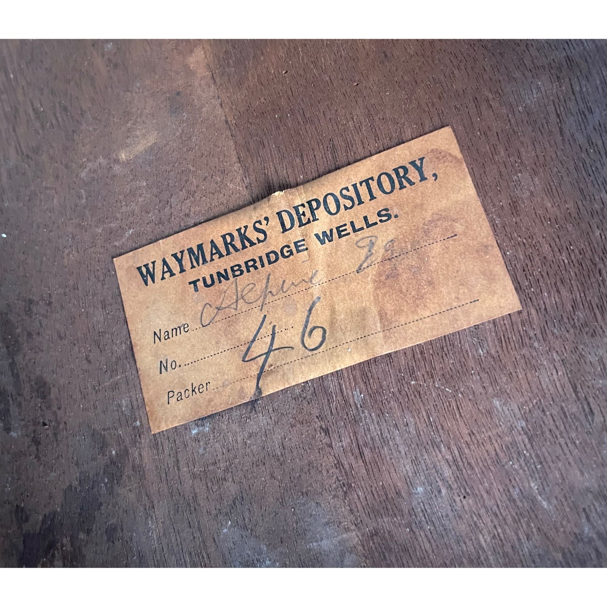 Antique furniture, Home Furniture, Reclaimed furniture, Custom furniture, Painted furniture, Upcycled furniture, Unique furniture, Maximalist décor, Vintage furniture, Reclaimed, refurbished, lacquered furniture, lacquer furniture, Painted furniture, Painted antique furniture, Furniture Refinishing, Second Hand Furniture