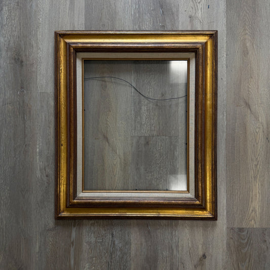 Gold Picture Frame w/Glass & Linen Liner for 16 x 20 Inch Art