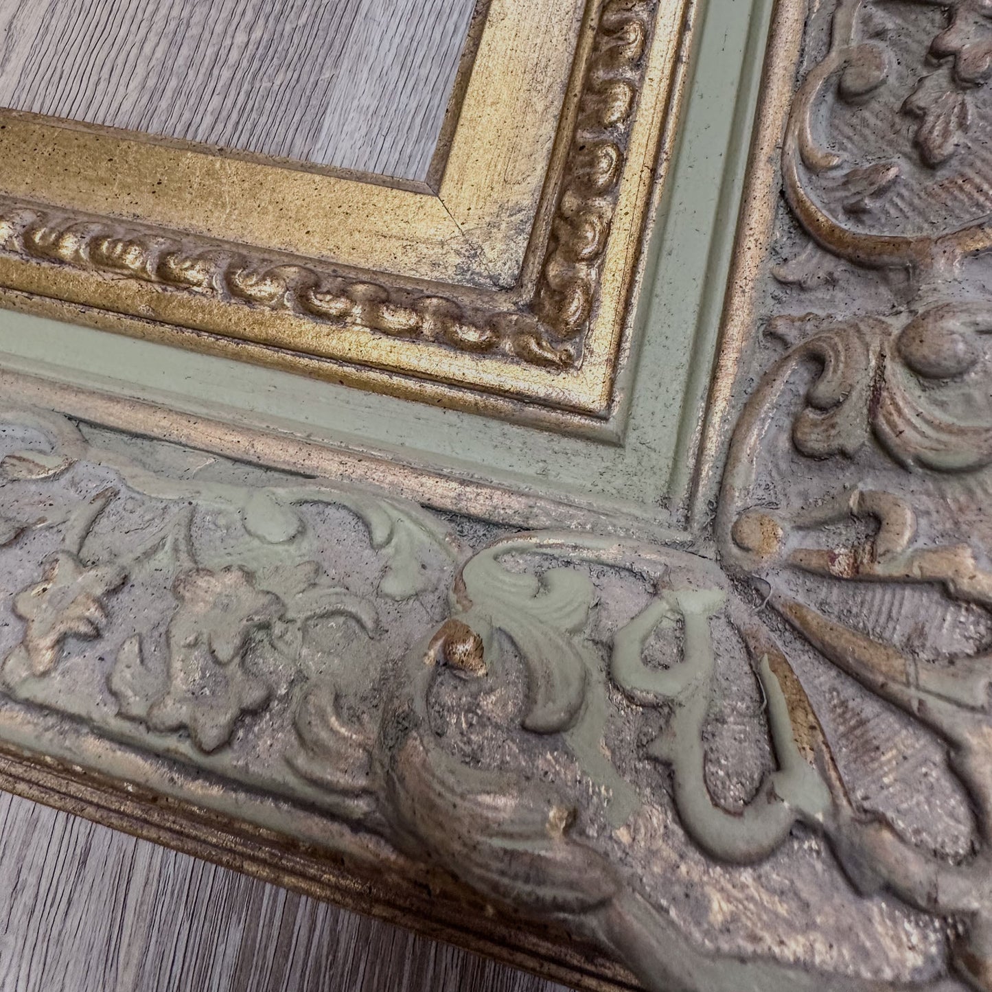 Large Ornate Frame Vintage Style Photo Display Gold Accent Details French Country Design Wall Art Statement Piece Elegant Home Accent Beautiful Picture Holder Wedding Photo Frame Baroque Style Details Premium Quality Construction Antique