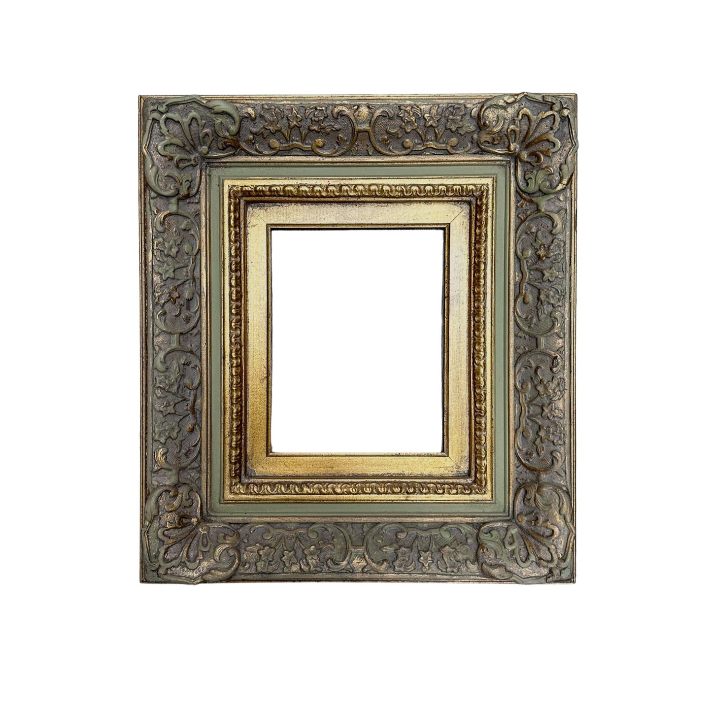 Large Ornate Frame Vintage Style Photo Display Gold Accent Details French Country Design Wall Art Statement Piece Elegant Home Accent Beautiful Picture Holder Wedding Photo Frame Baroque Style Details Premium Quality Construction Antique